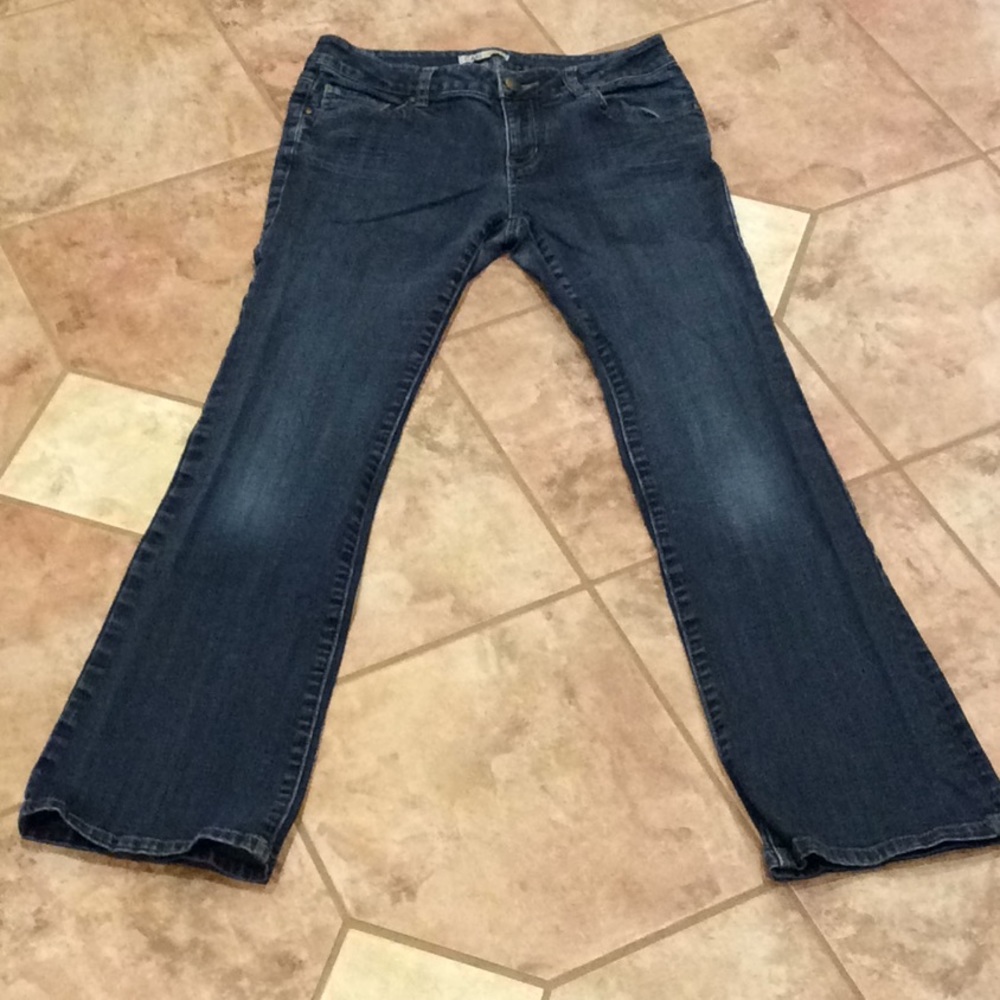 CAbi jeans